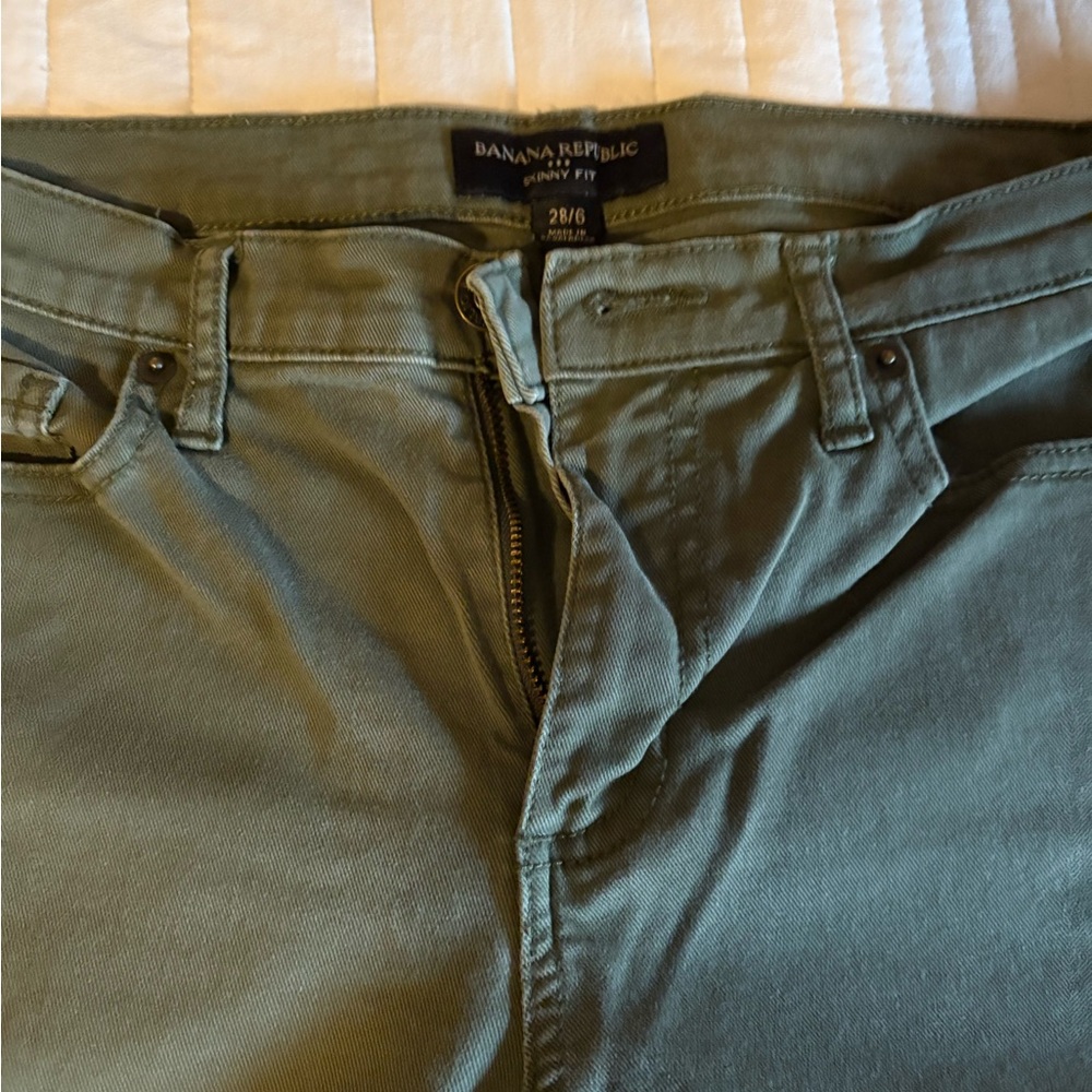 Banana Republic Olive Skinny Fit Pants